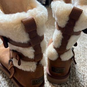Classic UGG boots with straps for support